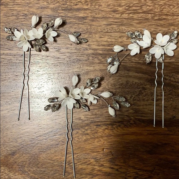 Accessories - Hair pins